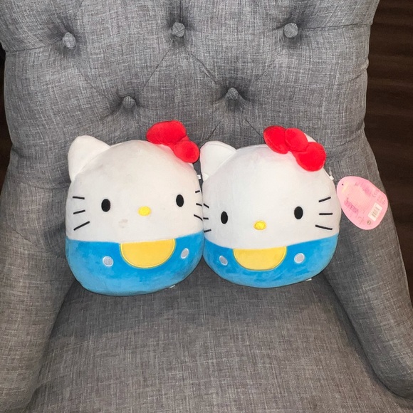 (sold individually) Hello Kitty Plushies/Accesories - Picture 4 of 9